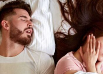 घोरण्याचा त्रास होतोय? तर हे घरगुती उपाय करा, समस्या कायमची दूर होईल