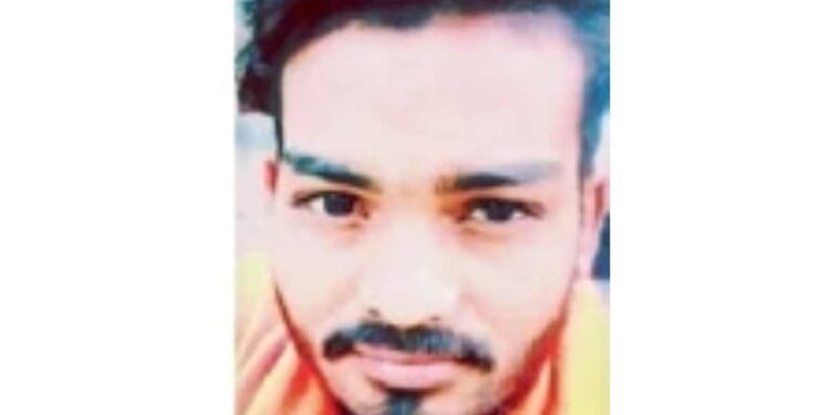 गळफास घेऊन विटवाच्या तरुणाची आत्महत्या