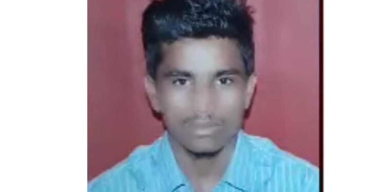 धक्कादायक : ‘प्रेमभंग झाल्याने तरुणाची आत्महत्या, भिंतीवर लिहिली सुसाईट नोट