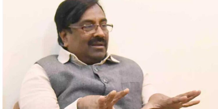 महाविकासआघाडीचे सरकार म्हणजे विनाचालकाची गाडी, मुनगंटीवारांची टीका