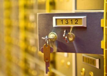 बँक लॉकरचे मोठे नियम आजपासून बदलले! जाणून घ्या अन्यथा होईल नुकसान