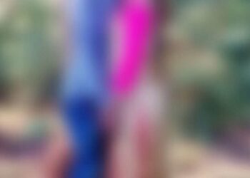 धक्कादायक: पती-पत्नीची एकाच झाडाला गळफास घेऊन आत्महत्या