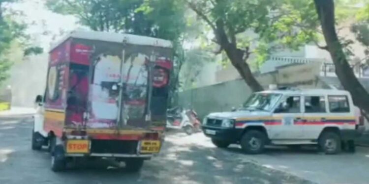 मराठा विद्याप्रसारक संस्था वाद प्रकरण : पुणे पोलिसांकडून जळगावातून टेम्पोभर कागदपत्र जप्त