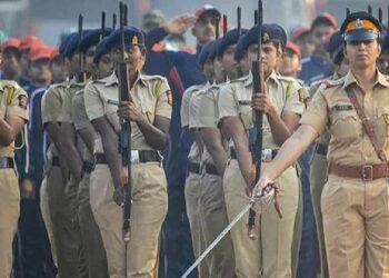 महाराष्ट्रातील महिला पोलीस कर्मचाऱ्यांसाठी गुडन्यूज! आता ड्युटीची वेळ होणार कमी