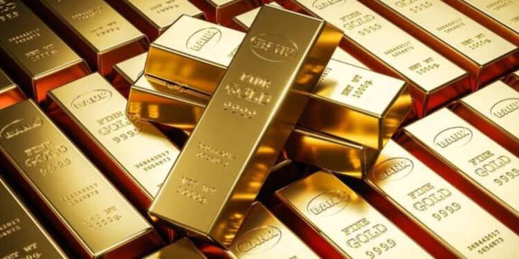 सोने महागले, चांदीही वाढली ; जाणून घ्या आठवडाभर सराफा बाजाराची स्थिती