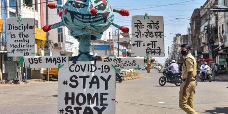 ओमिक्रॉनमुळे पुन्हा लॉकडाऊन? ‘या’ राज्याने उचलले कठोर पाऊल