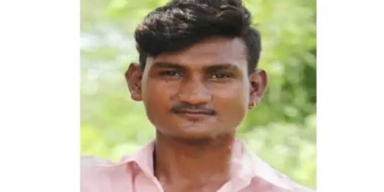 गळफास घेऊन कुसुंबा येथील तरुणाची आत्महत्या