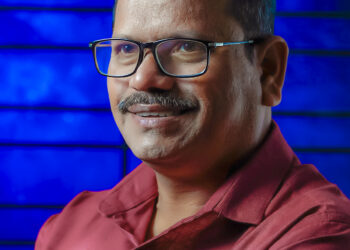 ‘गो ग्रीन’ जाहिरात मालिका, महाराष्ट्र शासनाच्या कला प्रदर्शनासाठी  जैन इरिगेशनचे आर्टिस्ट आनंद पाटील यांच्या पोस्टर्सची निवड