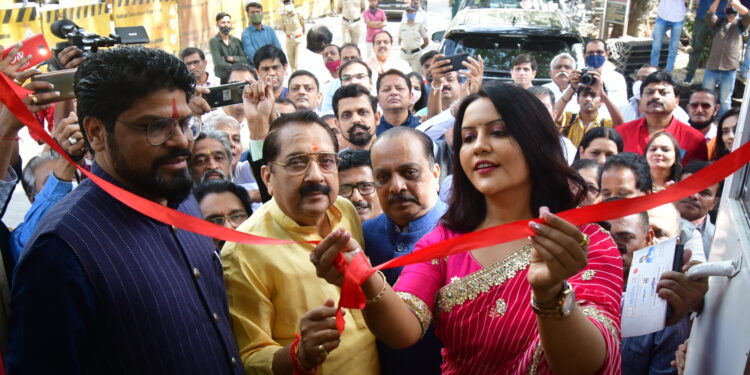 कर्करोगमुक्त महाराष्ट्र अभियानाला अमृता फडणवीसांच्या हस्ते प्रारंभ