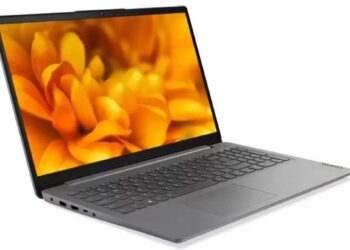 अरे वा..! Lenovo लॅपटॉप 19 हजार रुपयांपेक्षा कमी किमतीत खरेदी करा