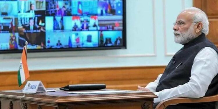 युक्रेनमध्ये अडकलेल्या 20 हजार भारतीयांसाठी सरकारने घेतला ‘हा’ निर्णय