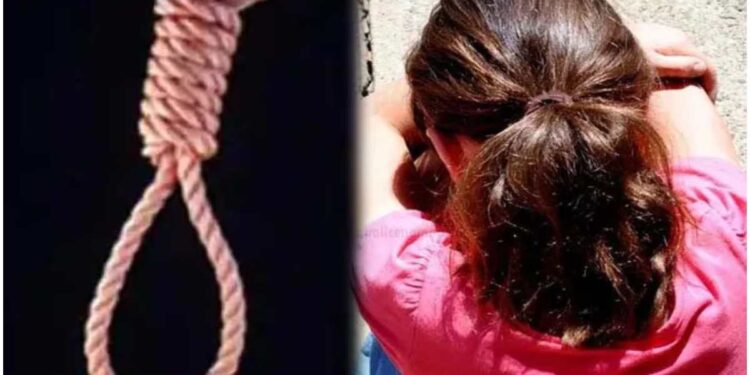 धक्कादायक : विनयभंगानंतर १५ वर्षीय तरुणीने उचललं टोकाचं पाऊल