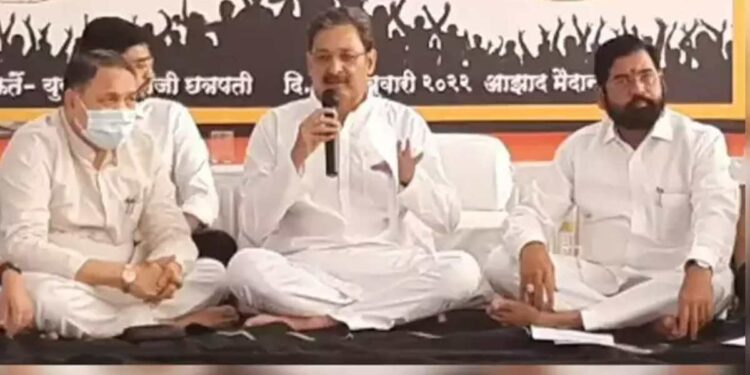 सरकारने दिलेल्या आश्वासनानंतर अखेर संभाजीराजेंचे उपोषण मागे