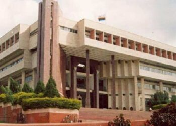 बहिणाबाई चौधरी अध्यासन केंद्रासाठी राज्य सरकारकडून तीन कोटी रुपयांची घोषणा