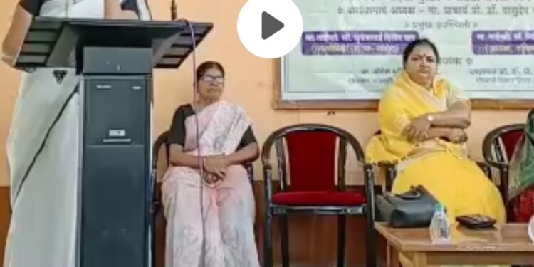 महिलांनी स्वतःच्या कर्तृत्वावर समाजाला पुढे नेण्याची गरज – ॲड. भाग्यश्री महाजन