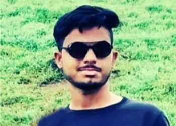 कर्जबाजारील कंटाळून २३ वर्षीय तरुणाची आत्महत्या