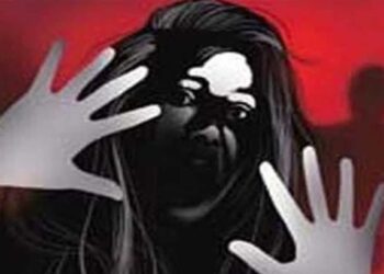धक्कादायक ! तंत्र-मंत्राच्या नावाखाली 17 वर्षीय तरुणीवर बलात्कार