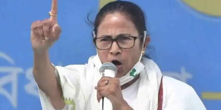 ममता दीदींचे पवारांसह गैरभाजप मुख्यमंत्र्यांना पत्रं, दिला ‘हा’ संदेश