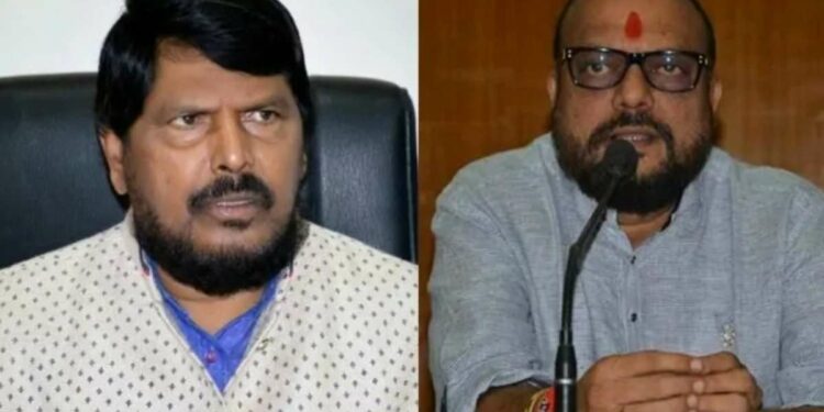 आठवलेंच्या त्या टीकेला गुलाबराव पाटलांचं प्रत्युत्तर ; म्हणाले..