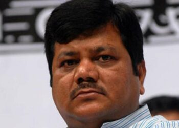 मोठी बातमी ! प्रवीण दरेकरांना कोर्टाचा दिलासा, सोमवारपर्यंत अटक न करण्याचे निर्देश