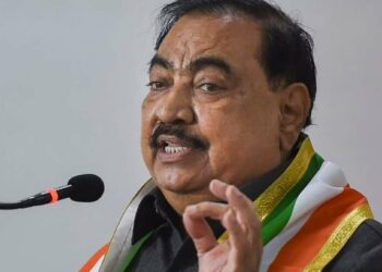 गृहमंत्री पदाचा हिसका भाजप नेत्यांना दाखवा ; खडसे