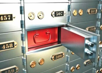 RBI ने बदलले बँक लॉकरचे नियम, आता तुम्हाला ‘या’ परिस्थितीत फायदा होईल