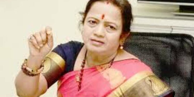 Video ! गिरीश महाजन म्हणजे ‘जिलेबी’ तर..; महापौर किशोरी पेडणेकरांची फटकेबाजी