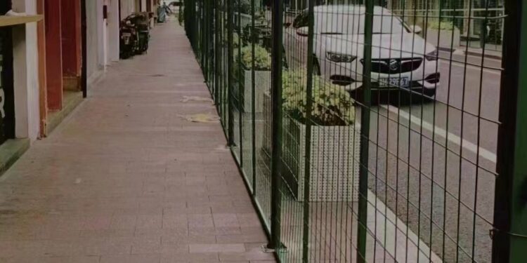 चीनच्या २६ शहरांत लॉकडाऊन…८ प्रांतांत सुमारे २ महिन्यापासून शाळा बंद