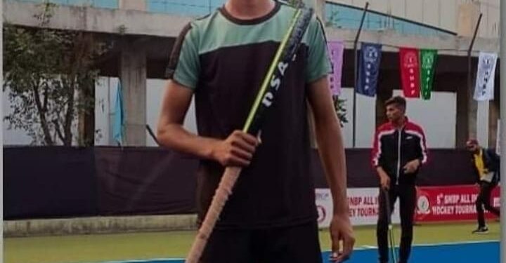 इंपिरियल इंटरनॅशनल स्कूल चा विधार्थी दिनेश ओडिया ची राष्ट्रीय हॉकी संघासाठी निवड