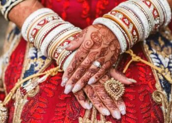 लग्नाच्या दिवशी वरात मिरवणुकीसोबत आलीच नाही, रागात नवरी पोहोचली पोलीस स्टेशनमध्ये, कारण कळल्यावर उडाले होश