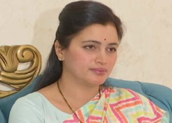 खा.नवनीत राणांकडून कोर्टाच्या त्या नियमांचे उल्लंघन, ठाकरे सरकार पुन्हा कोर्टात जाणार?