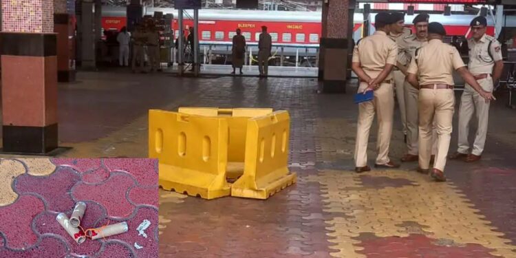 पुणे रेल्वे स्थानकात बॉम्ब सदृश्य वस्तू आढळल्याने खळबळ