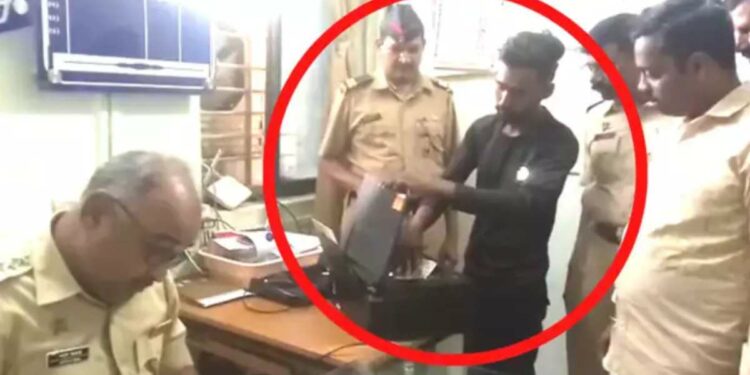 जामनेर तालुक्यातील तरुणाचा नकली नोटा छापण्याचा पराक्रम; प्रात्यक्षिक VIDEO पाहून पोलिसही चक्रावले