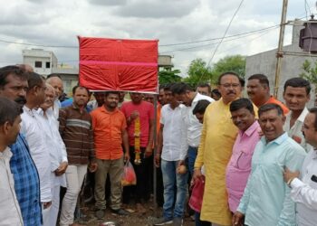 नगरदेवळ्यात विविध विकास कामांचे भूमिपूजन व लोकार्पण