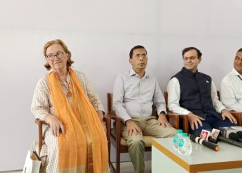 फाली भविष्यातील नायकांचे मॉडर्न एग्रीकल्चर – अनिल जैन