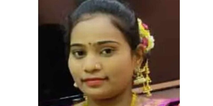 तीन महिन्यांपूर्वीच विवाह झालेल्या तरुणीची आत्महत्या