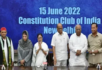 शरद पवारांनी धुडकावली ऑफर; आता विरोधकांची राष्ट्रपतिपदाच्या उमेदवारासाठी ‘या’ चार नावांवर चर्चा