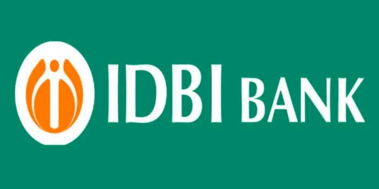 ग्रॅज्युएशन पाससाठी नोकरीचा गोल्डन चान्स ! IDBI बँकेत 1544 जागांसाठी भरती