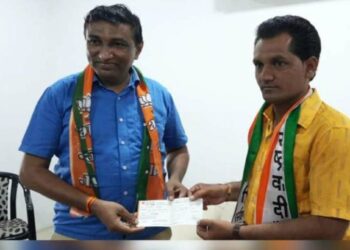 गिरीश महाजनांचे पीए अरविंद देशमुखांनी जिंकली १ लाखाची पैज, पण..