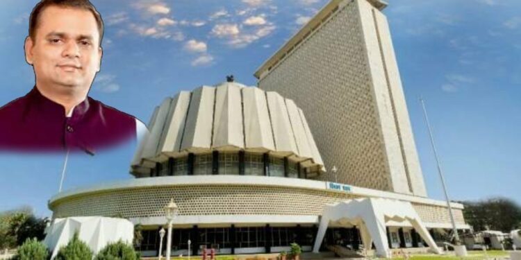 Breaking : महाराष्ट्र विधानसभेच्या अध्यक्षपदी भाजपचे राहुल नार्वेकर विजयी