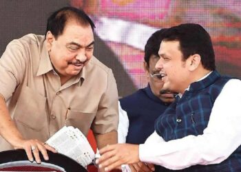 देवेंद्र फडणवीसांच्या वाढदिवसाला नाथाभाऊंच्या शुभेच्छा.. अनेकांच्या भुवया उंचावल्या