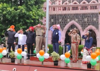 जिल्ह्याच्या विकासाला प्रथम प्राधान्य  – मंत्री गुलाबराव पाटील