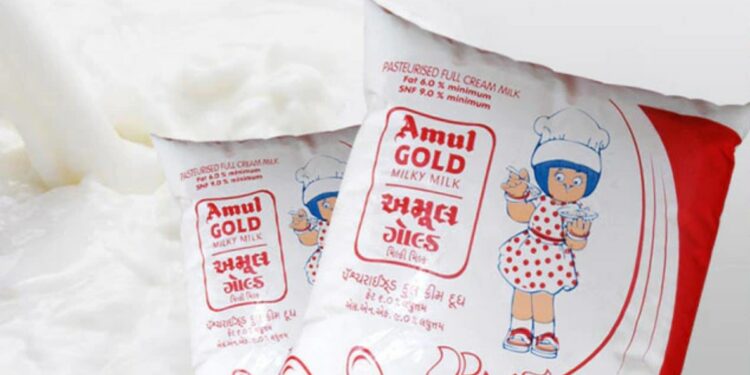 AMUL, मदर डेअरीनंतर आता ‘या’ ब्रँडचे दूधही महागले, आजपासून नवे दर जारी