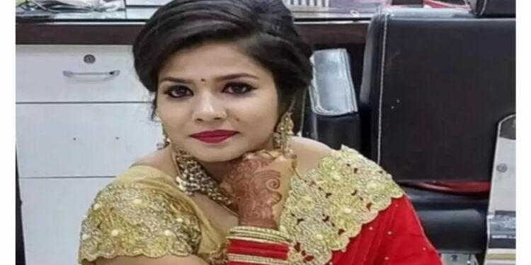 घटस्फोटानंतर पुन्हा त्याच्याशीच लग्न, पण यानंतर जे घडलं ते भयंकरच..