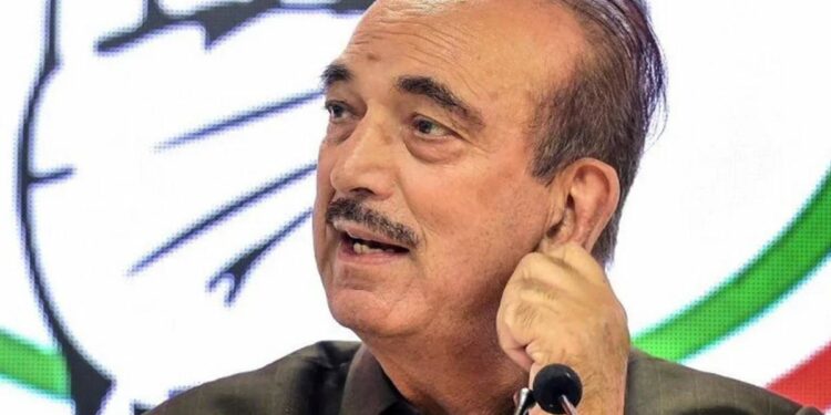 काँग्रेसला मोठा झटका! गुलाम नबी आझाद यांचा काँग्रेसला रामराम