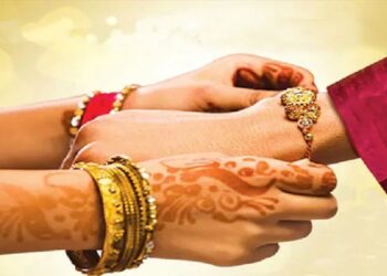 रक्षाबंधनाच्या दिवशी बहिणीची राखी मिळाली नाही तरी अशी चूक करू नका! हे लक्षात ठेवा