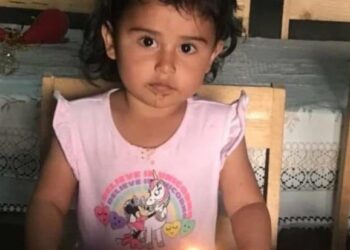 मृत्युच्या १२ तासानंतर मुलगी झाली जिवंत ; अंत्यसंस्काराला उपस्थित सर्वच अवाक….