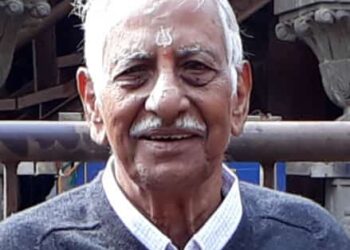 धरणगाव येथील डॉ. व्ही. आर.कुलकर्णी यांचं निधन