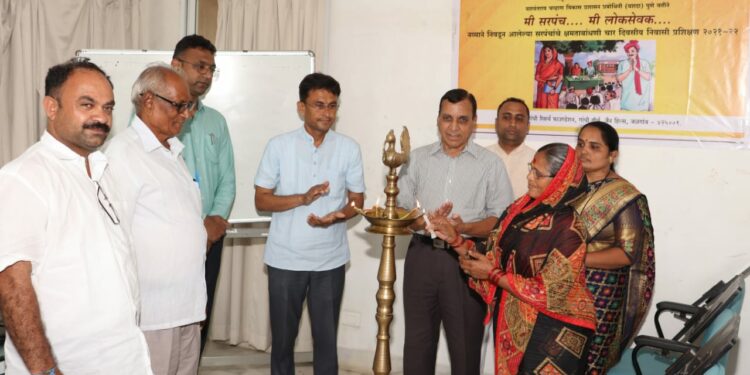 ग्रामविकासासाठी सरपंचाचे सर्वांगीण विचार करावा- अनिकेत पाटील