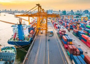 नोकरीची मोठी संधी… 10वी ते ग्रॅज्युएट उत्तीर्णांसाठी मुंबईत 1041 जागांसाठी भरती